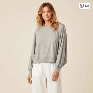 Calypso St. Barth Light Gray Buttery Soft Sweatshirt Size Medium NEW